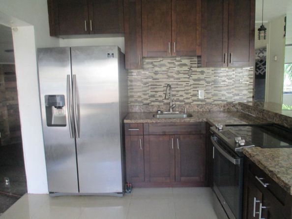 1220 NW 7th Ter, Fort Lauderdale FL 33311