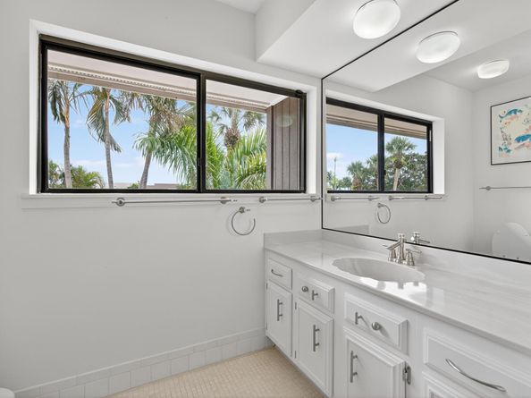 17145 Bay Street, Jupiter FL 33477