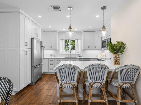 1630 NE 18th Avenue, Fort Lauderdale FL 33305