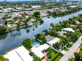 1630 NE 18th Avenue, Fort Lauderdale FL 33305