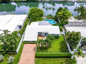 1630 NE 18th Avenue, Fort Lauderdale FL 33305