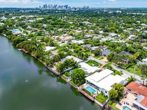1630 NE 18th Avenue, Fort Lauderdale FL 33305