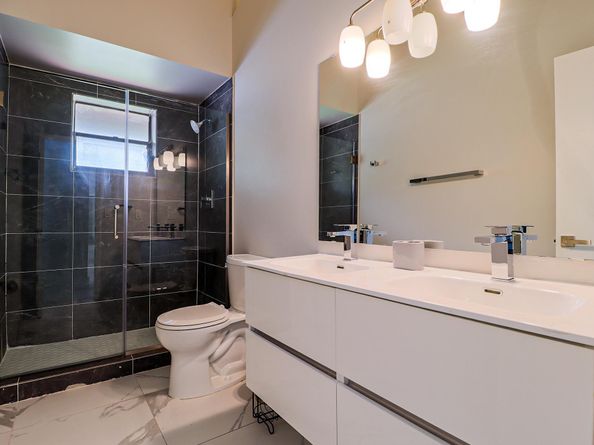 605 Leslie Dr Drive, Hallandale Beach FL 33009