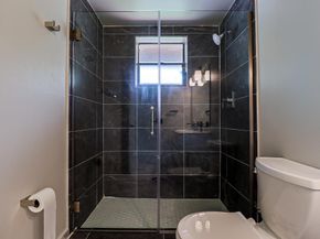 605 Leslie Dr Drive, Hallandale Beach FL 33009