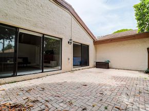 605 Leslie Dr Drive, Hallandale Beach FL 33009