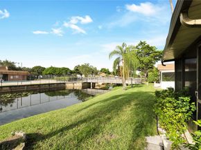 10700 NW 30th Pl 7, Sunrise FL 33322