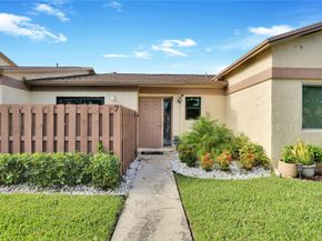 10700 NW 30th Pl 7, Sunrise FL 33322