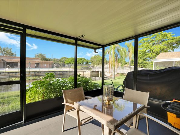 10700 NW 30th Pl 7, Sunrise FL 33322