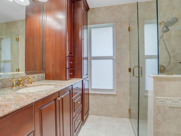 9900 NW 19th Street, Coral Springs FL 33071