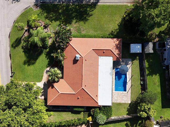 9900 NW 19th Street, Coral Springs FL 33071