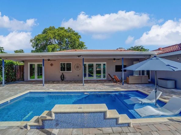 9900 NW 19th Street, Coral Springs FL 33071
