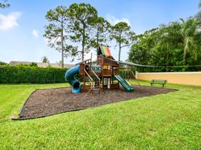 141 St Michaels Court, Jupiter FL 33458