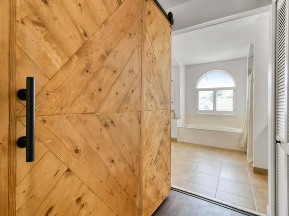 141 St Michaels Court, Jupiter FL 33458