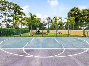 141 St Michaels Court, Jupiter FL 33458