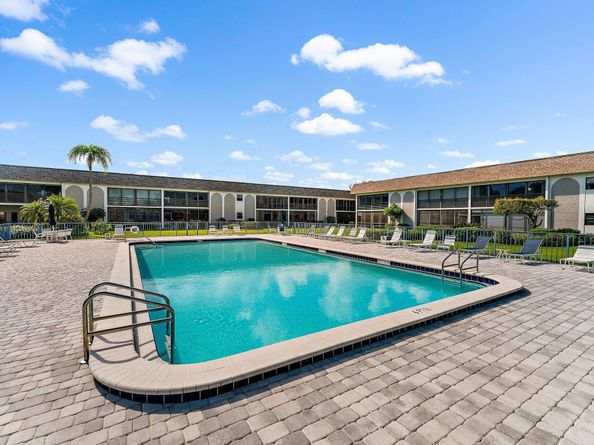 755 Saturn H 206, Jupiter FL 33477