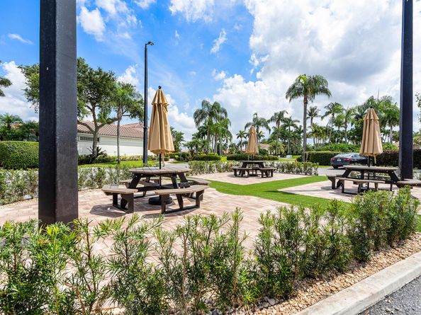 10824 Tea Olive Lane, Boca Raton FL 33498