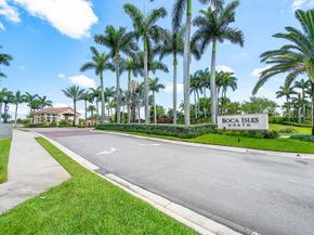 10824 Tea Olive Lane, Boca Raton FL 33498