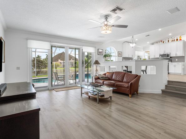 10824 Tea Olive Lane, Boca Raton FL 33498