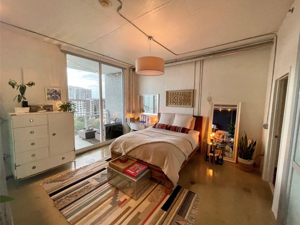 444 NE 30 St 1006, Miami FL 33137