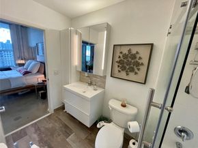 444 NE 30 St 1006, Miami FL 33137
