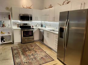 444 NE 30 St 1006, Miami FL 33137