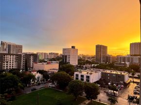 444 NE 30 St 1006, Miami FL 33137