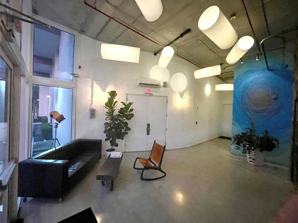 444 NE 30 St 1006, Miami FL 33137