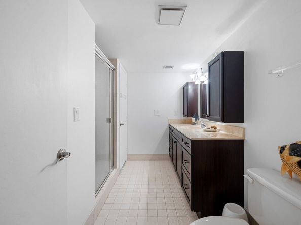 2206 S Cypress Bend Dr 208, Pompano Beach FL 33069