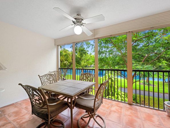 2206 S Cypress Bend Dr 208, Pompano Beach FL 33069