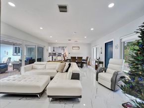 3204 Robbins Rd, Pompano Beach FL 33062