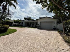 3204 Robbins Rd, Pompano Beach FL 33062