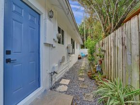 3204 Robbins Rd, Pompano Beach FL 33062