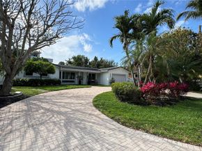 3204 Robbins Rd, Pompano Beach FL 33062