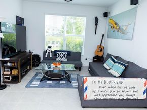 4370 Pond Lily Lane, Greenacres FL 33467