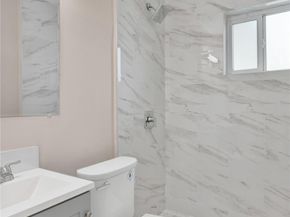 5903 Mckinley St, Hollywood FL 33021