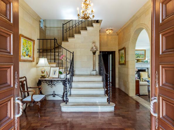 245 Valencia Road, West Palm Beach FL 33401