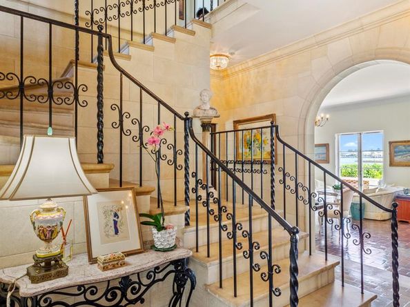 245 Valencia Road, West Palm Beach FL 33401