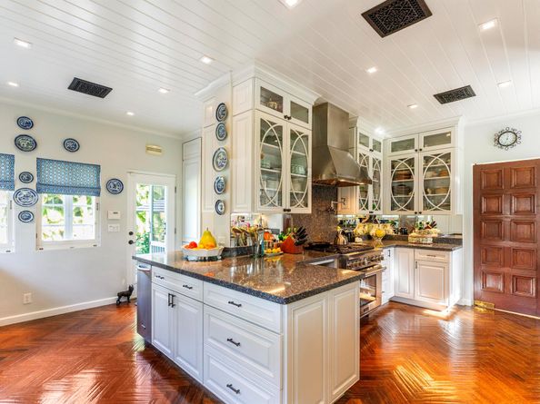 245 Valencia Road, West Palm Beach FL 33401