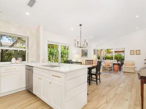 15 Commodore Pl, Palm Beach Gardens FL 33418