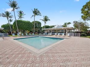 1205 Sandy Lane 246, Singer Island FL 33404