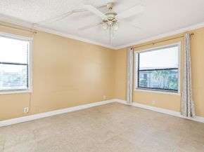 7091 Golf Colony Court 203, Lake Worth FL 33467