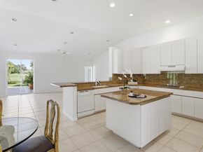 2698 Cypress Ln, Weston FL 33332