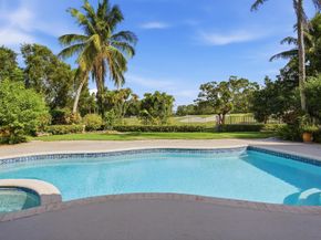 2698 Cypress Ln, Weston FL 33332