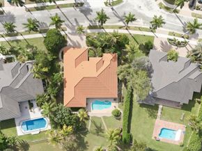 2698 Cypress Ln, Weston FL 33332