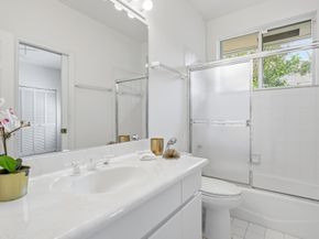 2698 Cypress Ln, Weston FL 33332