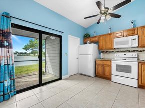 404 Lakewood Court 3a, Jupiter FL 33458