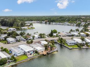 3033 Lakeshore Dr, Dania Beach FL 33312