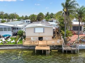 3033 Lakeshore Dr, Dania Beach FL 33312
