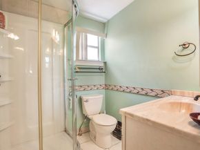 3033 Lakeshore Dr, Dania Beach FL 33312