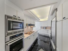 100 Lakeshore Drive 457, North Palm Beach FL 33408